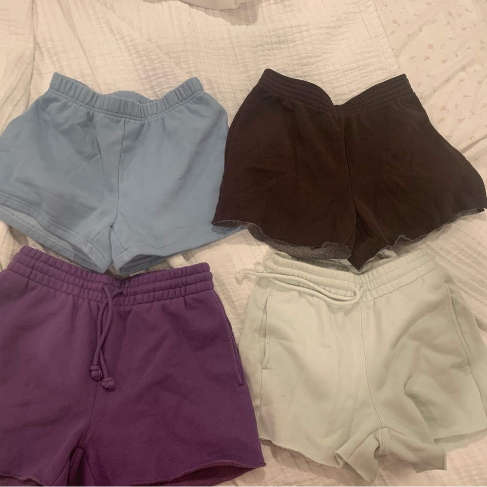 Aritzia shorts